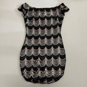 Privy Mini Sequins Dress Size Small